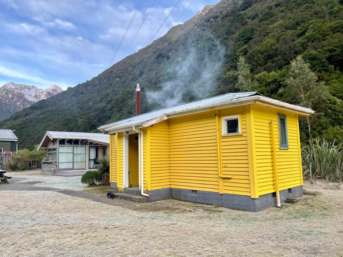 Basic, Super 'Cosy' Cabin In The Middle Of National Park And Mountains Apartamento Otira Exterior foto